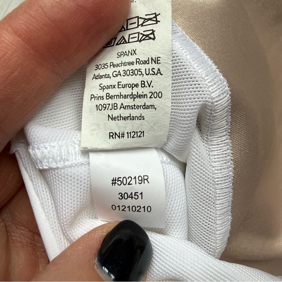 SPANX WHITE LONGLINE MEDIUM IMPACT SPORTS BRA, SIZE L - Picture 3 of 4